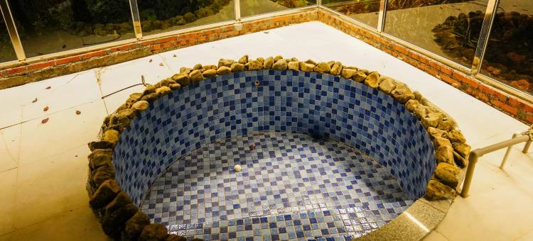 良缘山泉美宿图片