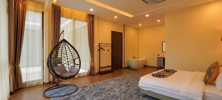 Villa Chantara: Central Pattaya, Walking Street, 7BR, Private Pool, Karaoke & Pool Table图片