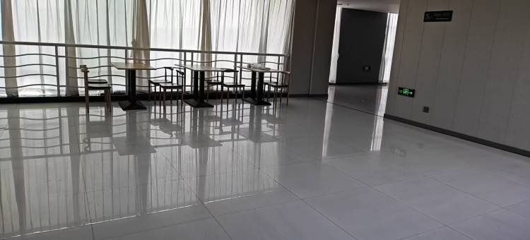 派酒店(洞头客运中心店)图片