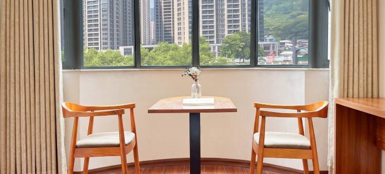 文成祥云之家酒店图片