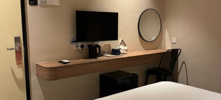 USJ NPW New PinkWay Hotel图片