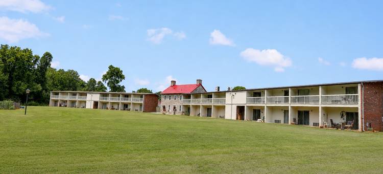 斯汤顿VA家乡旅馆，靠近11号公路(Hometown Inn Staunton VA near Hwy 11)图片