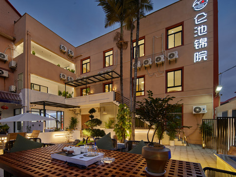 厦门山寻·仑池锦院酒店(厦门北站店)