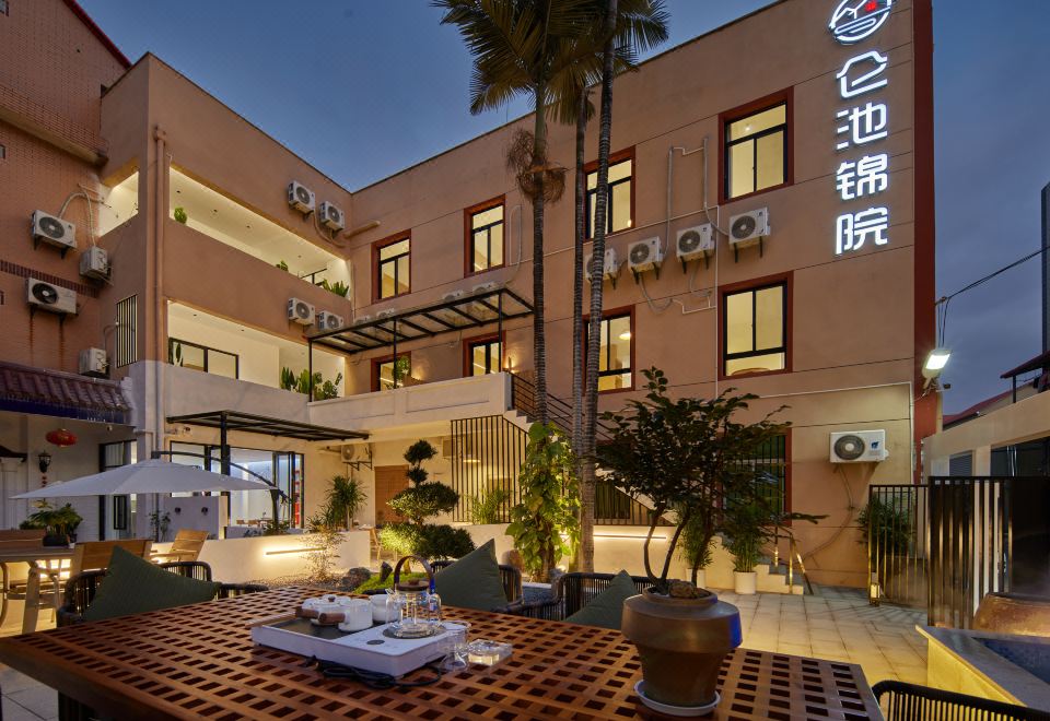 Shanxun Lunchi Jinyuan Hotel (Xiamen North Railway Station)Over view