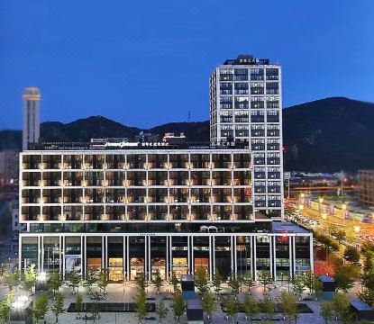 大连百年滙豪生酒店外景图