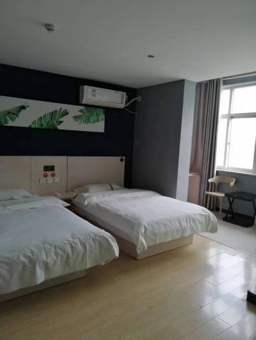 儒佳连锁酒店(汤阴高速路口店)