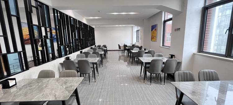 麦新格精品酒店(上海外高桥自贸区店)图片