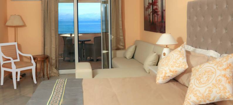 卡沃码头海滩酒店(Cavomarina Beach- Adults Only)图片