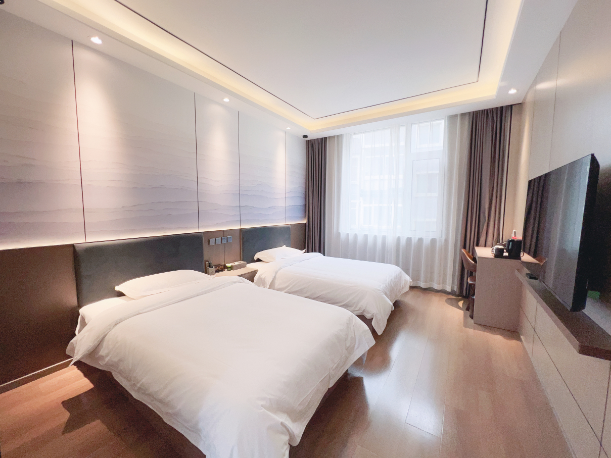 Holiday Inn Anmao DalianHotel Overview