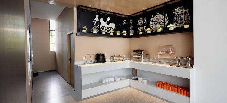 IU酒店(曲靖宣威新北站店)图片