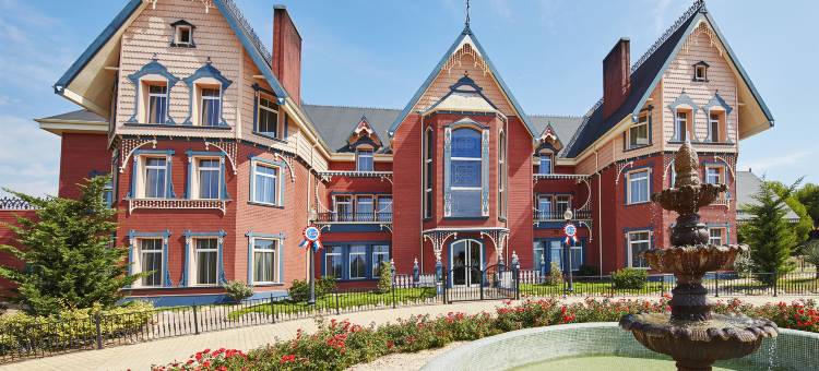 冒险港露西之家酒店-含PortAventura和Ferrari Land门票和快速通(PortAventura Lucy's Mansion - Includes unlimited access & Express to PortAventura & Ferrari Land)图片