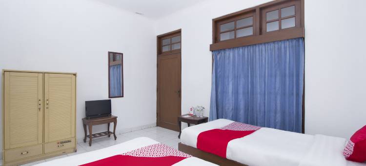 德维斯里普拉维罗塔曼红伙伴酒店(Hotel Dewi Sri Prawirotaman RedPartner)图片