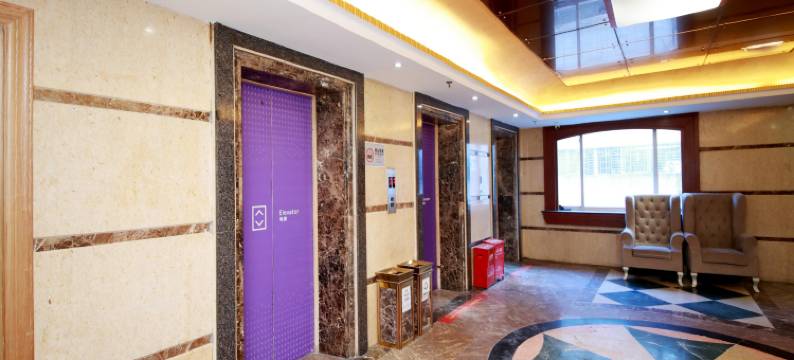 顺博龙酒店(华强南地铁站店)图片