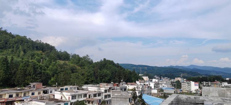 赫章听风民宿图片