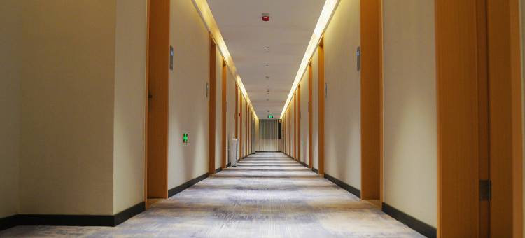 君庭酒店(高铁南站罍街店)图片