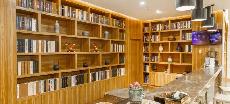 嘉峪关水墨名关假日酒店图片