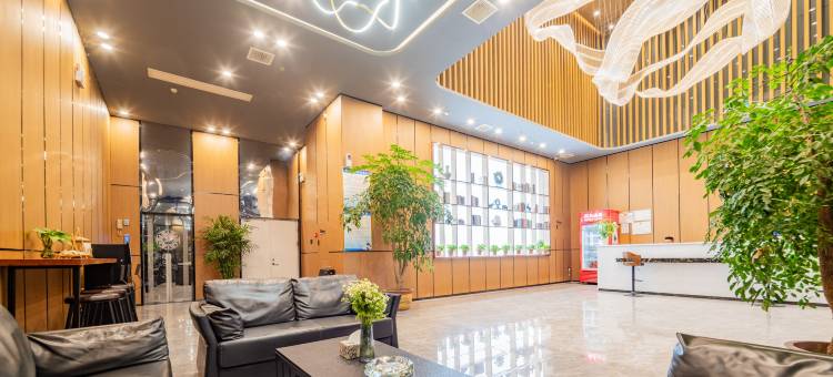 潢川泊雅酒店(春申西亚丽宝广场店)图片