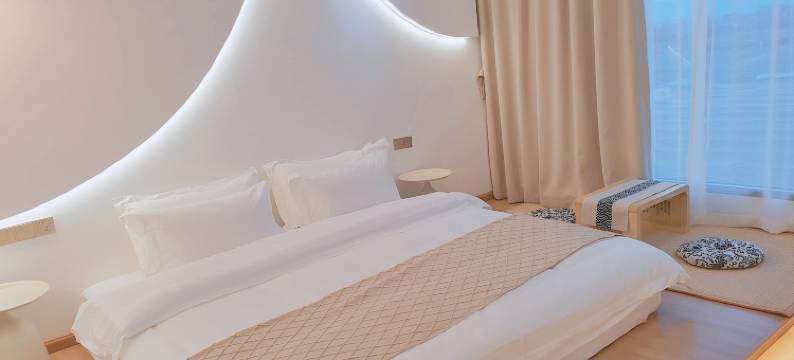 抚仙湖半湖慢渡民宿(广龙抚海湾湿地公园店)图片