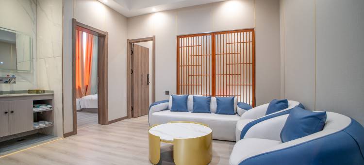 繁花小筑智能酒店『七彩丹霞店』图片