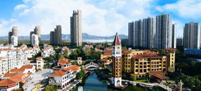 南京苏宁环球大酒店(柳州东路地铁站1914商业街店)图片