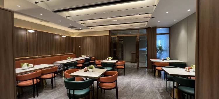 莫林锦尚酒店(武汉汉口火车站店)图片