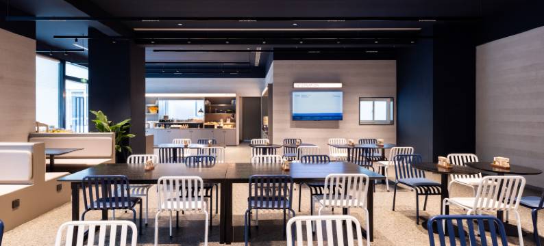 上海大宁国际市北高新园区轻居酒店图片