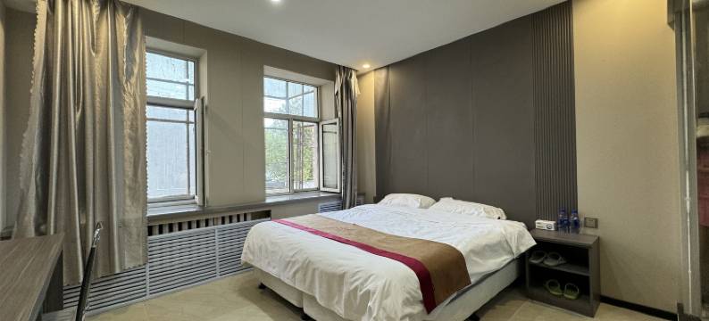 哈尔滨兄弟时钟宾馆(黑工程大学交通学院地铁站店)图片