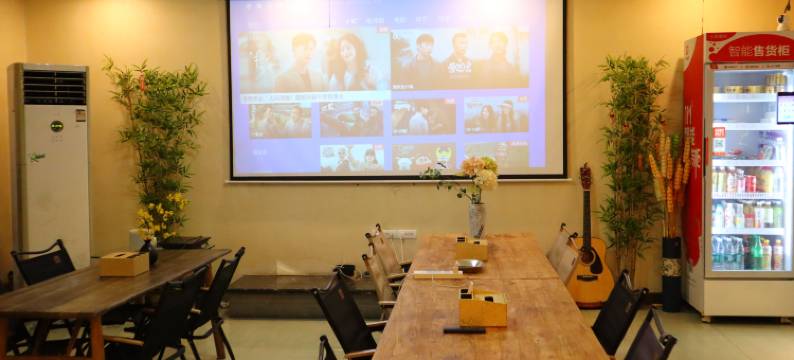 重庆女游侠纯女生青年旅舍(观音桥店)图片