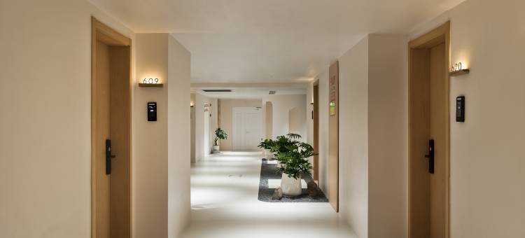 木子·无人智能美宿(德清西站沃尔玛店)图片