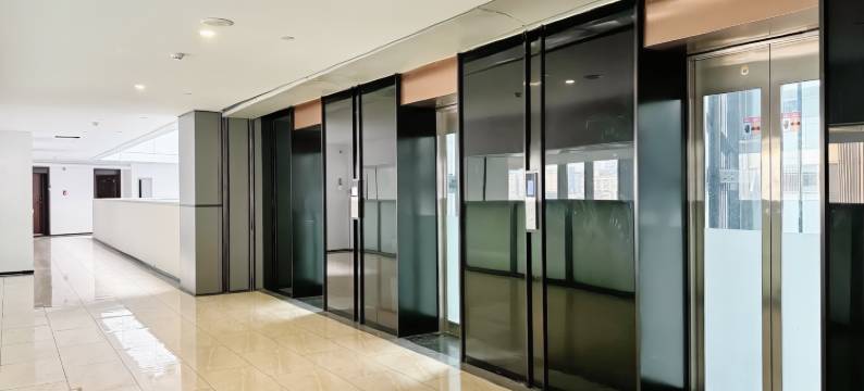 柏林电竞民宿图片