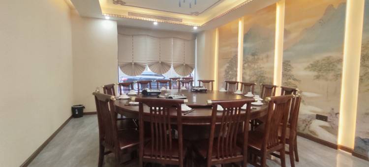 隐居繁华酒店(秭归脐橙小镇店)图片