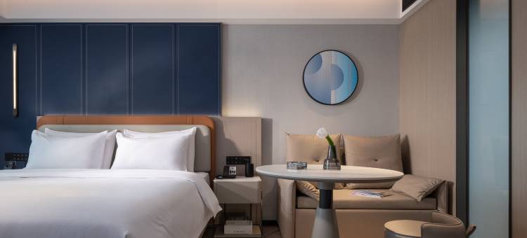 欢漫酒店(芒市机场芒市广场店)图片