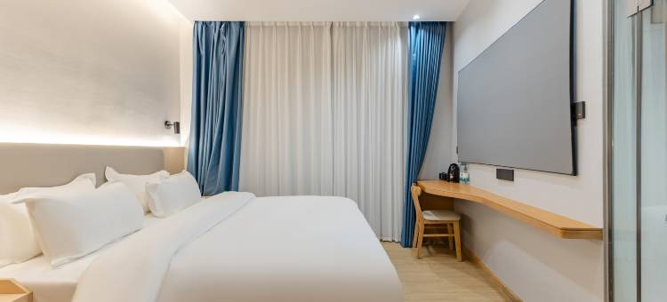 网鱼电竞酒店(湖州长兴万达店)图片