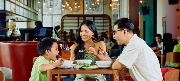 盈客 - 芹苴宁桥码头 - 住满24小时(Wink Hotel Can Tho Ninh Kieu Wharf - 24hrs stay & Rooftop Pool Bar)图片