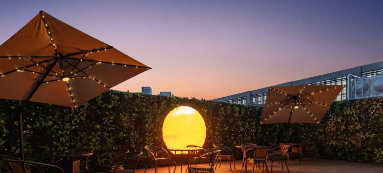 合肥南站RadissonRED丽芮酒店图片