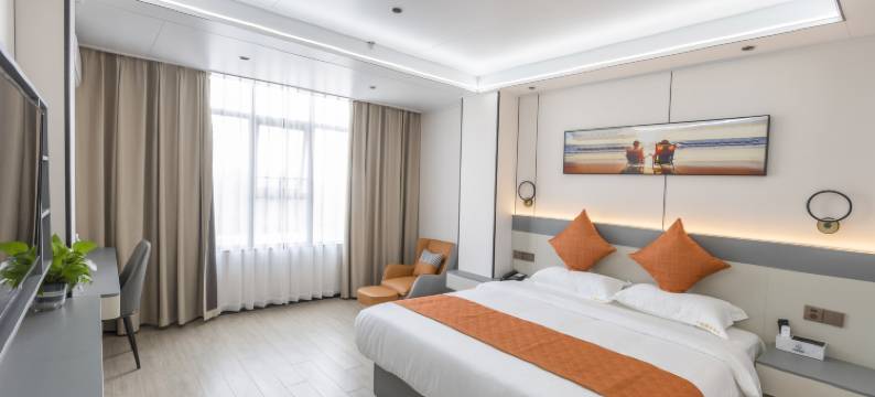 艾尚海景酒店(万尾金滩店)图片