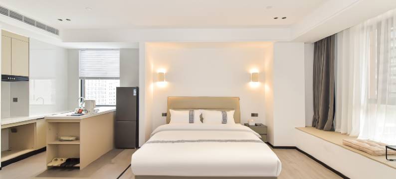 鸣茜·Mia美宿(凯里方圆荟购物中心店)图片