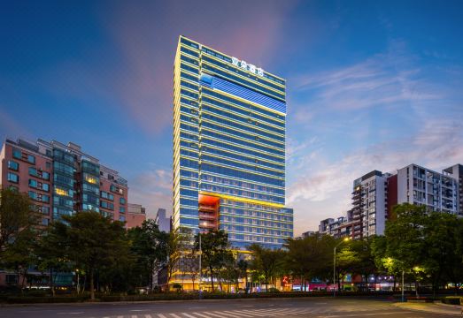 佛山清晖园东乐路地铁站亚朵酒店外景图