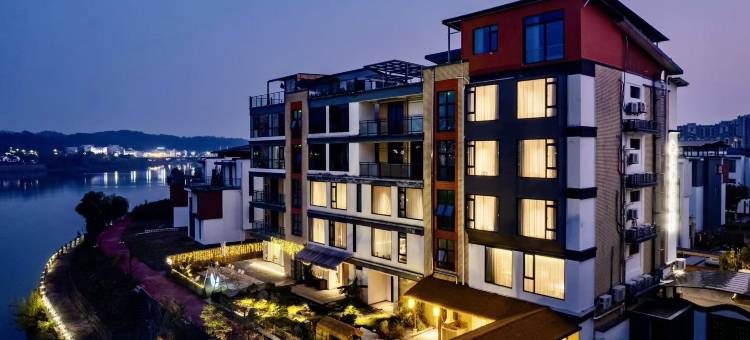 黄山屯溪上街上行江景度假民宿(屯溪老街店)图片