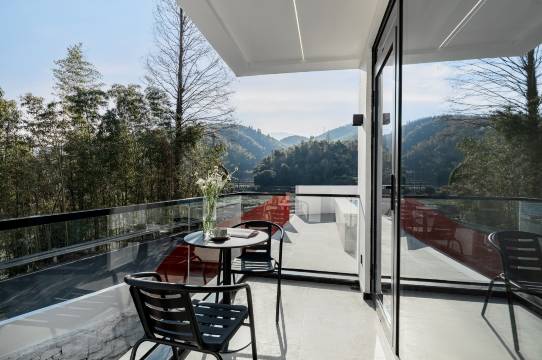 且安里·SCENIC·180°环山轻奢度假滑雪亲子美宿(安吉云上草原店)图片