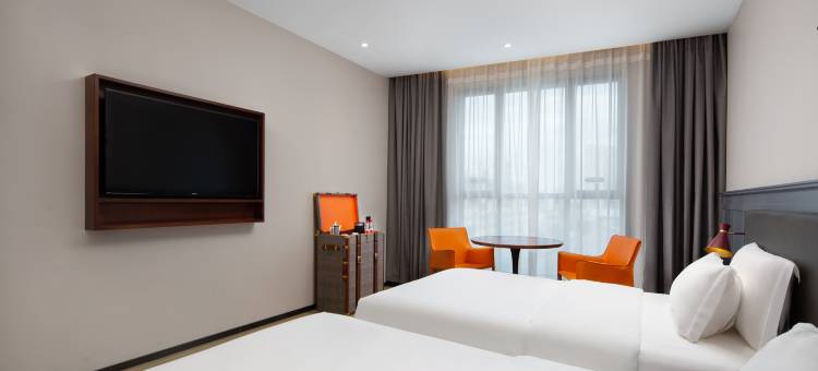 君伦酒店(长沙火车站店)图片