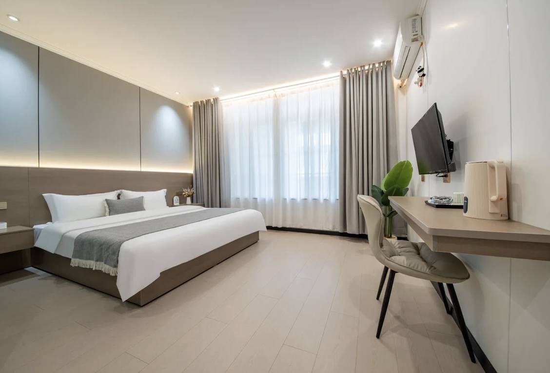 桦澜橙轻奢连锁酒店(西安咸阳国际机场店)