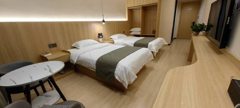 月下彝乡酒店图片