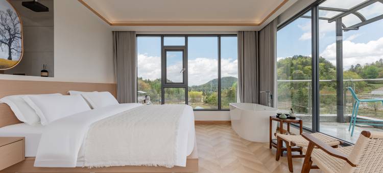 山禾·寄月野奢民宿(宣恩椿木营店)图片