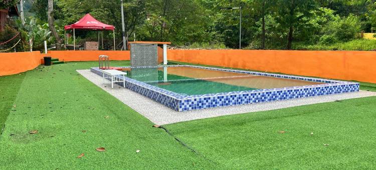 Capital O 91152 Jerot Dusun Campsite图片