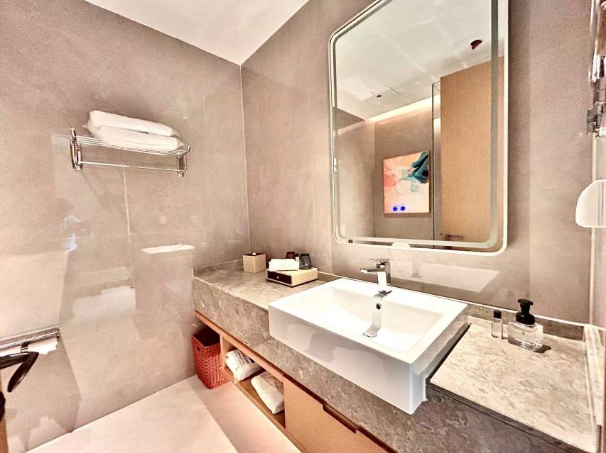 Jinxian Grand Skylight International Hotel Over view