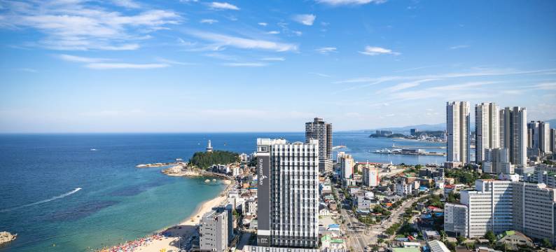 Urbanstay束草灯塔海滩(Urbanstay Sokcho Deungdae Beach)图片