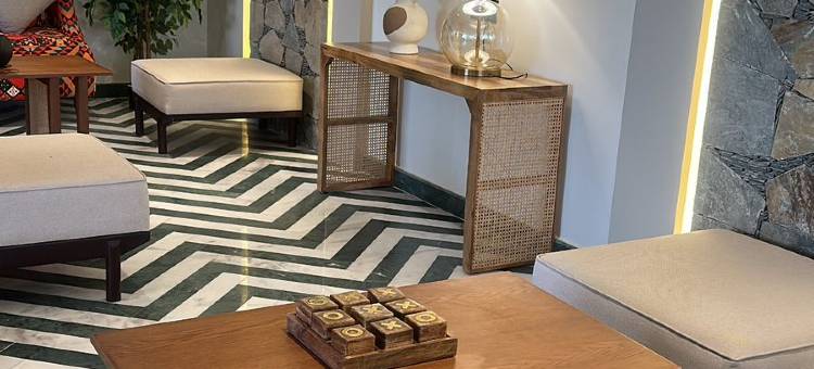 Golden Balcony Hotel图片