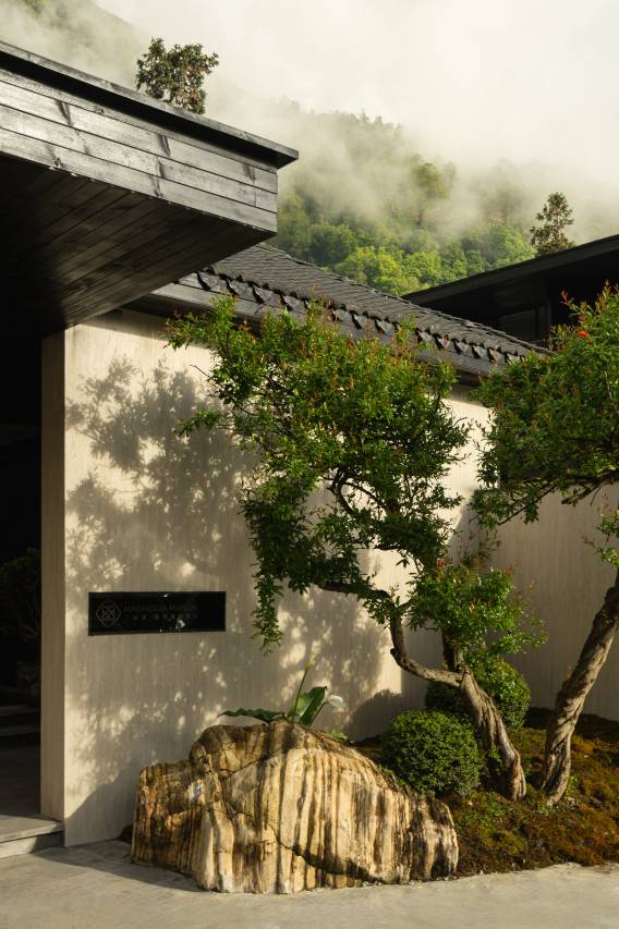 Magnolia Maison·二山来温泉度假酒店(海螺沟冰川森林公园店)图片