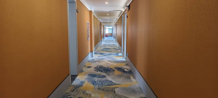 美途•光影假日GUANGYING JIARI轻居酒店(汽车总站职业技术学院店)图片